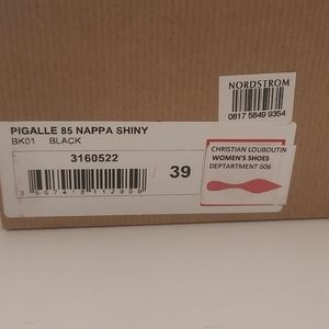 Red Bottoms Black size 8